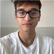 Soy una persona a la que le ha costado mucho estudiar hasta descubrir metodos y técnicas de estudio. Me veo dando clase a alumnos/as de secundaria